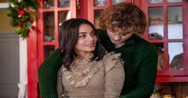 knight before christmas, comedy, christmas, vanessa hudgens, review, netflix