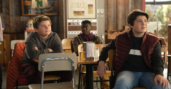 breakaway, game changers, the mighty ducks, tv show, sports, comedy, season 1, review, disney plus