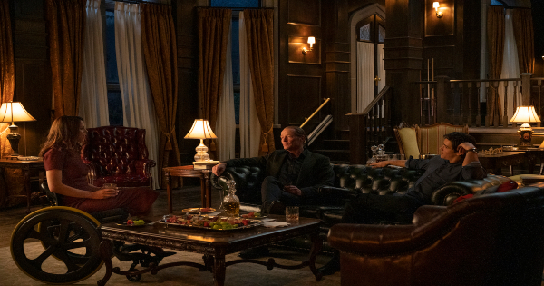 barbara gordon, titans, tv show, action, drama, season 3, review, warner bros television, hbo max
