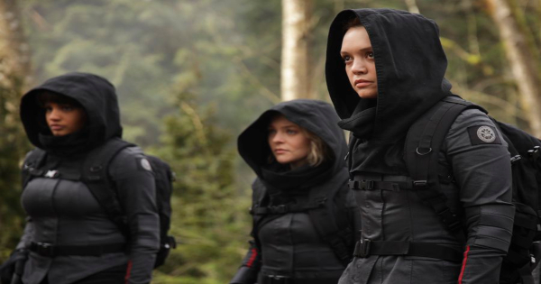 delusional, motherland fort salem, tv show, supernatural, drama, season 2, review, freeform