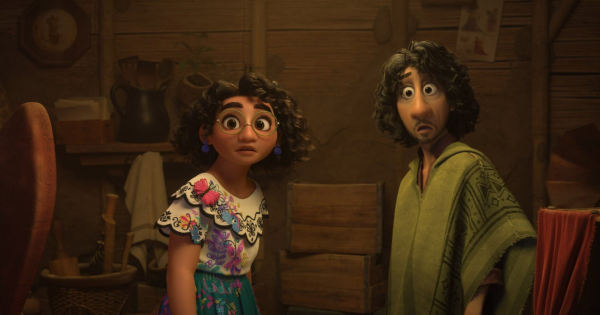 encanto, computer animated, musical, fantasy, comedy, review, walt disney studios