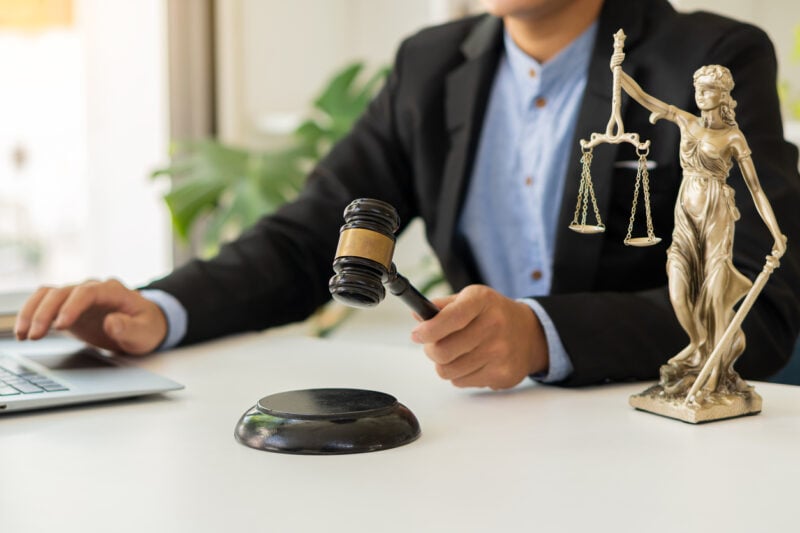 Criminal Defense and How to Choose a Good Lawyer for Your Case - The Good  Men Project