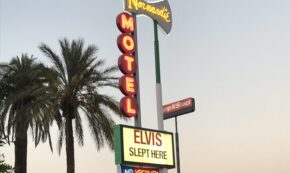 Elvis slept here sign Vegas