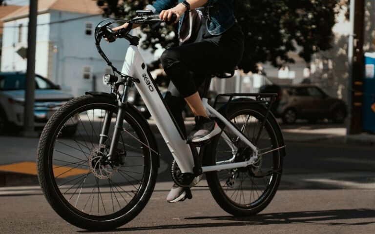 E-Bikes Could Cut Smog, Energy Use and Congestion Globally — But Will ...