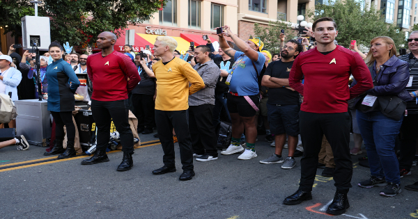 strange new spectacle, strange new worlds, star trek, tv show, science fiction, action, drama, performance, sdcc, sdcc 2025, press release, paramount plus