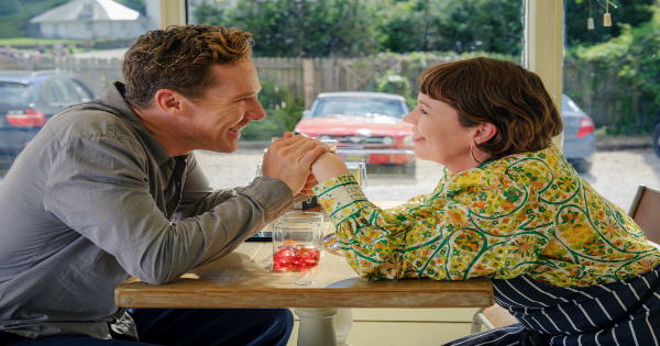 the roses, satirical, comedy, benedict cumberbatch, olivia colman, andy samberg, kate mckinnon, digital, review, searchlight pictures
