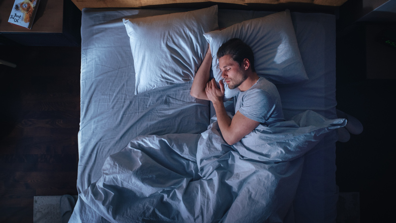 The Dad’s Guide to the Perfect Night’s Sleep: Science, Comfort, and Air Conditioning