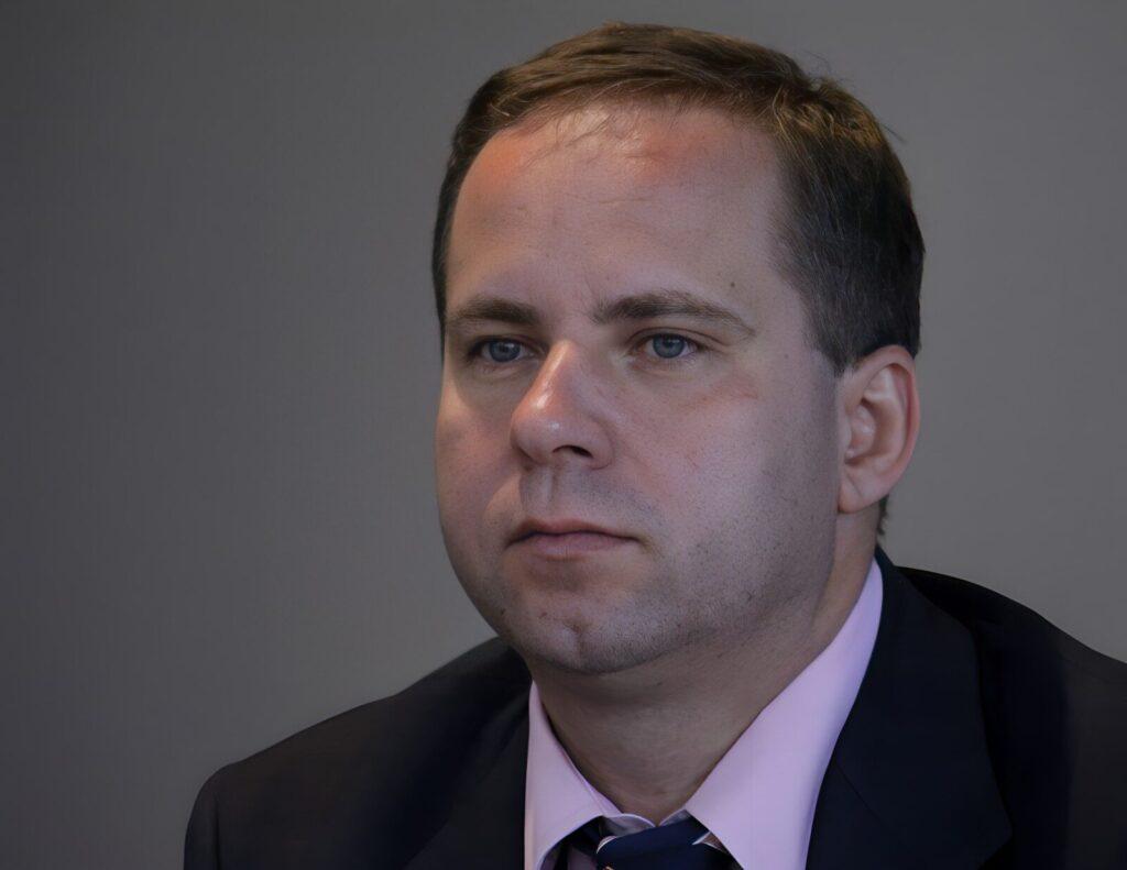 Valery Miroshnikov helped develop the DIA's role in protecting depositors