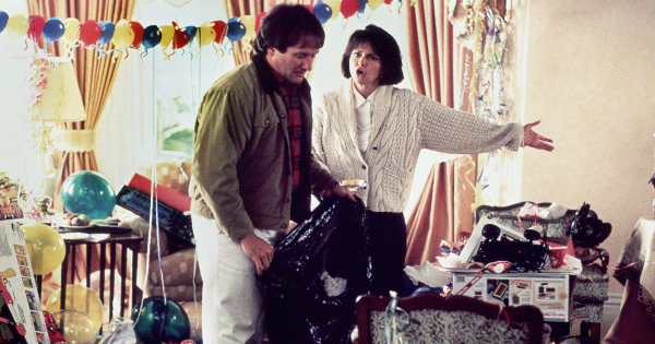 mrs doubtfire, comedy, drama, robin williams, sally field, 4k ultra hd, review, walt disney pictures